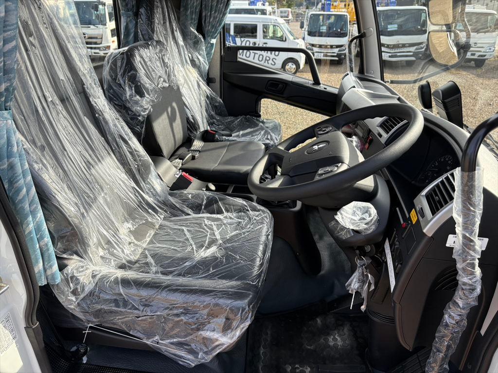 三菱 ファイター 2KG-FK72F(2WD)の写真21