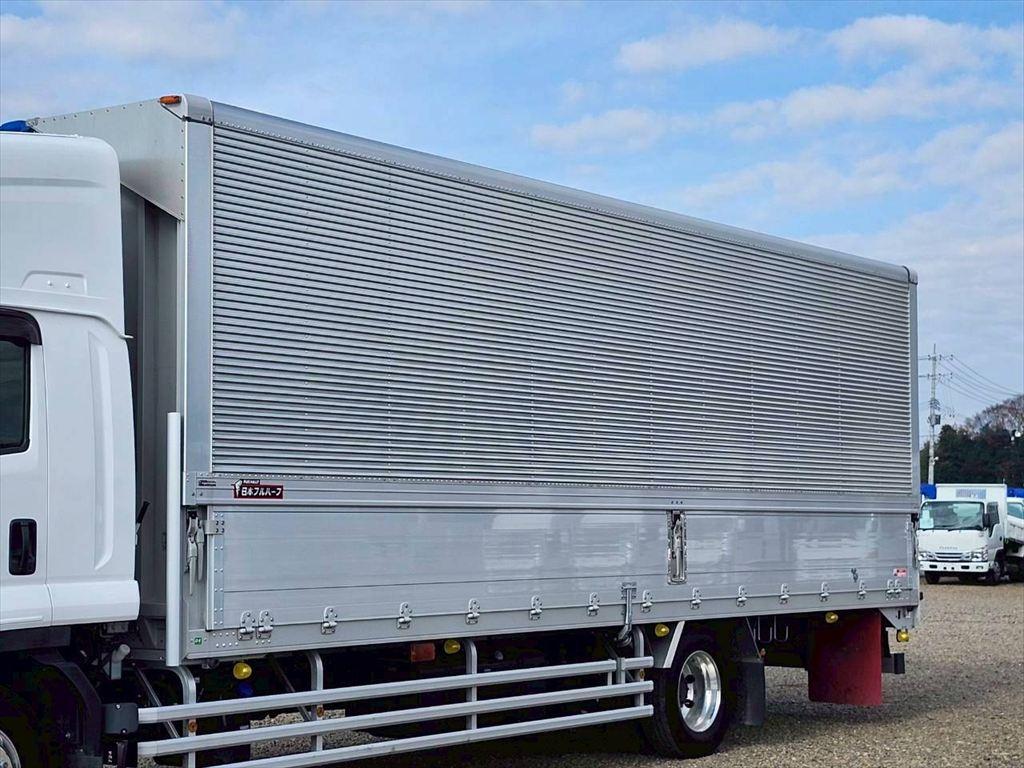 いすゞ フォワード 2RG-FTR90V4(2WD)の写真6