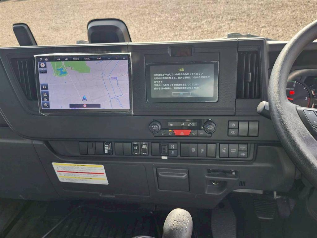 いすゞ フォワード 2RG-FTR90V4(2WD)の写真22