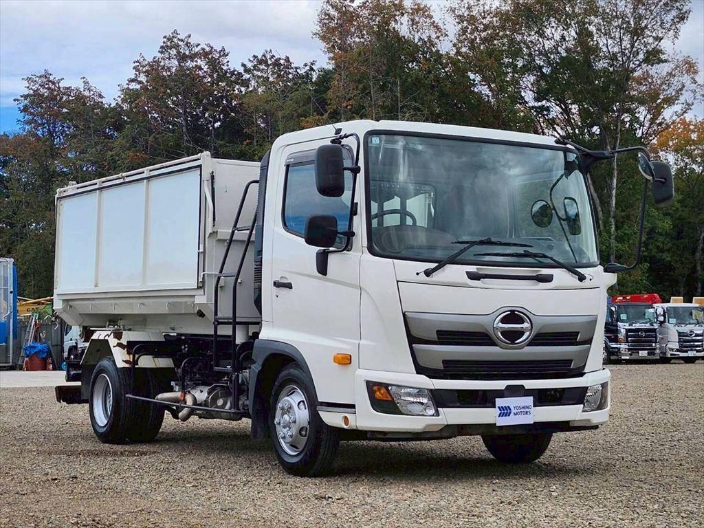 日野 レンジャー 2KG-FC2ABA(2WD)の写真2