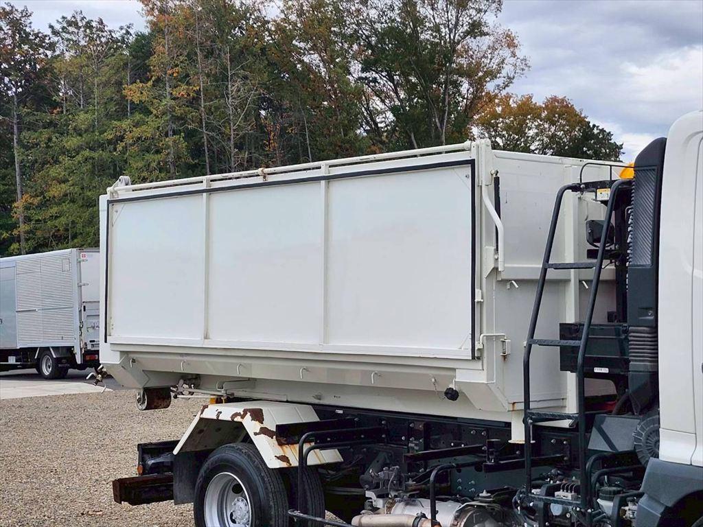 日野 レンジャー 2KG-FC2ABA(2WD)の写真5