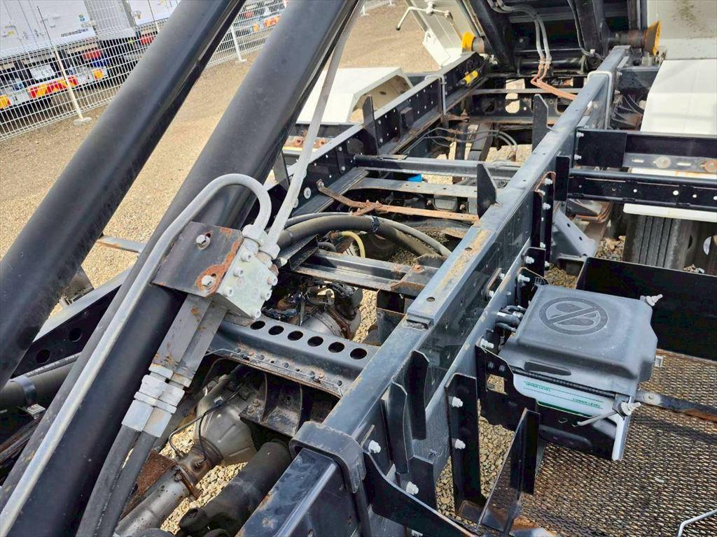 日野 レンジャー 2KG-FC2ABA(2WD)の写真15