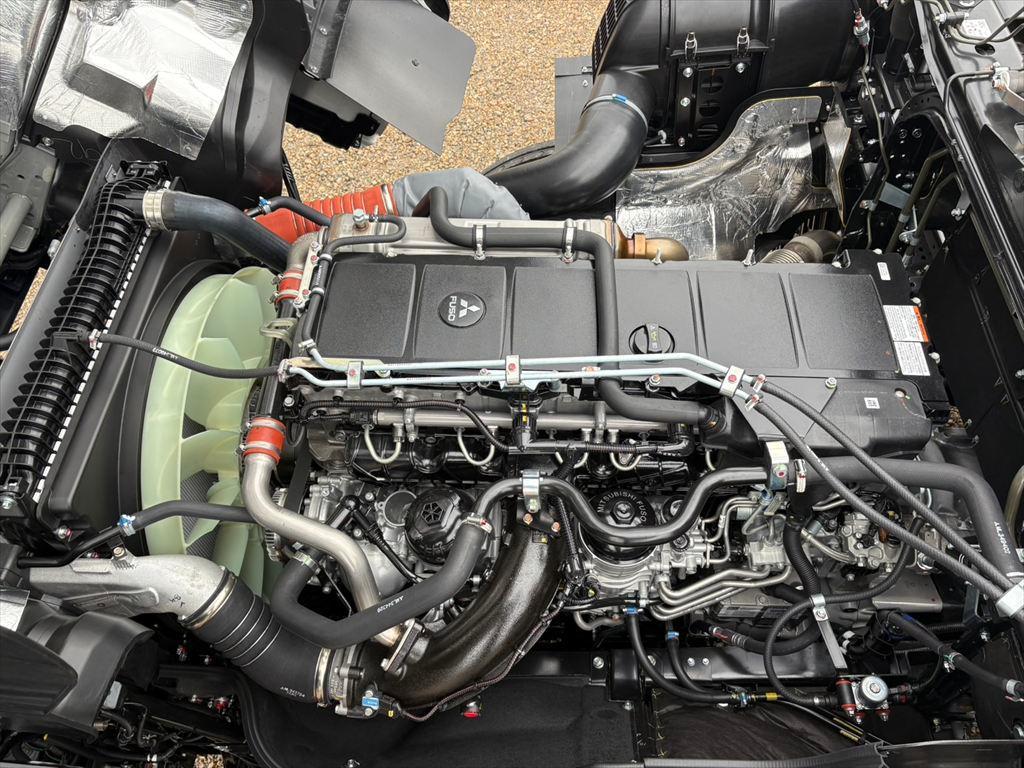 三菱 スーパーグレート 2RG-FP84VDR(2WD)の写真19