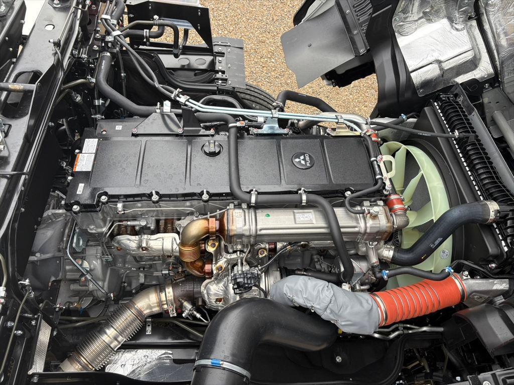 三菱 スーパーグレート 2RG-FP84VER(2WD)の写真20