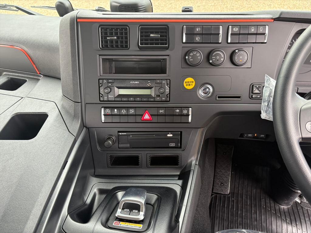 三菱 スーパーグレート 2RG-FP84VER(2WD)の写真22