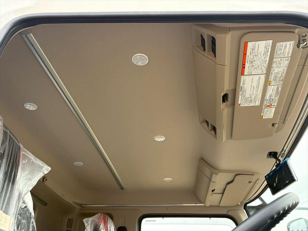 日野 レンジャー 2PG-FD2ABA(2WD)の写真24