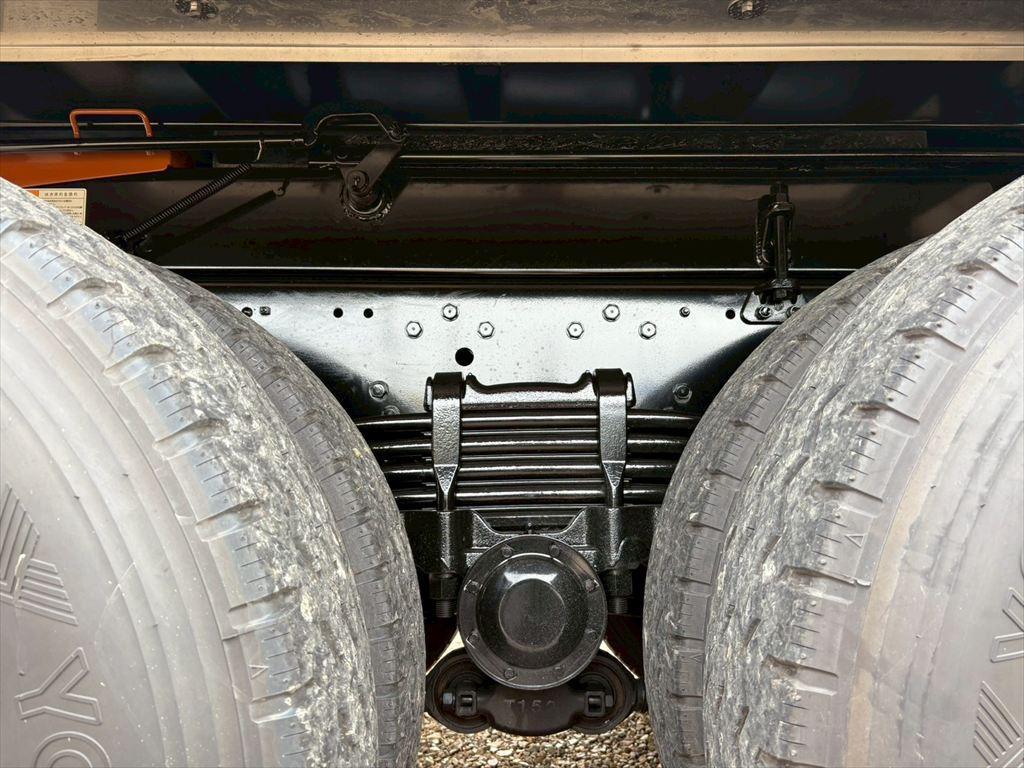 三菱 スーパーグレート 2PG-FV80VX(6x4)の写真18