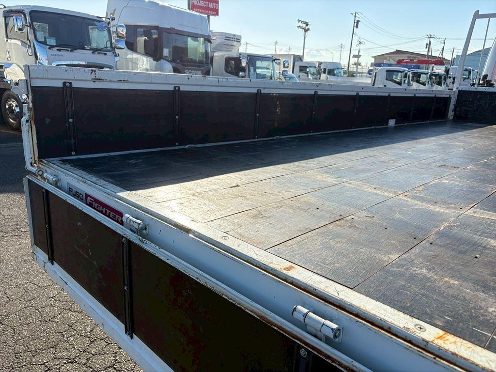 三菱 ファイター 2KG-FK62F(2WD)の写真9