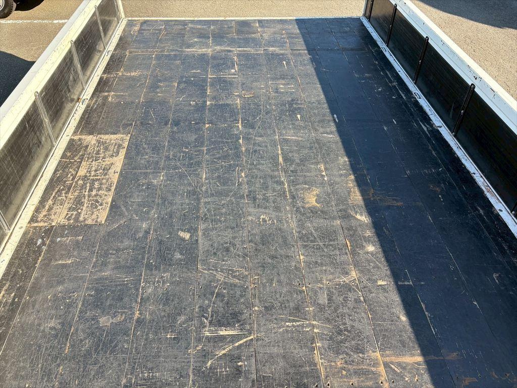 三菱 ファイター 2KG-FK62F(2WD)の写真11