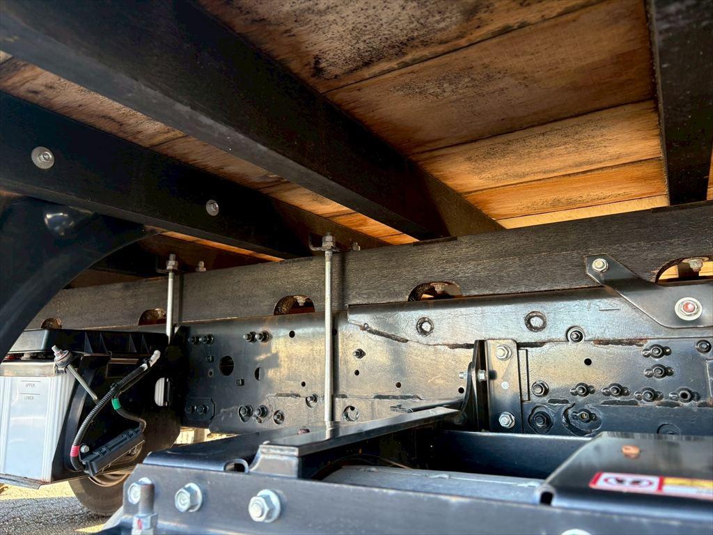 三菱 ファイター 2KG-FK62F(2WD)の写真18