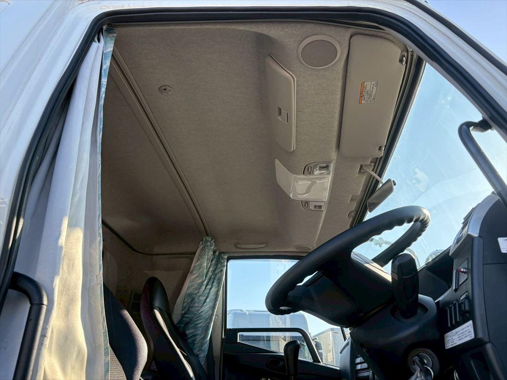 三菱 ファイター 2KG-FK62F(2WD)の写真24