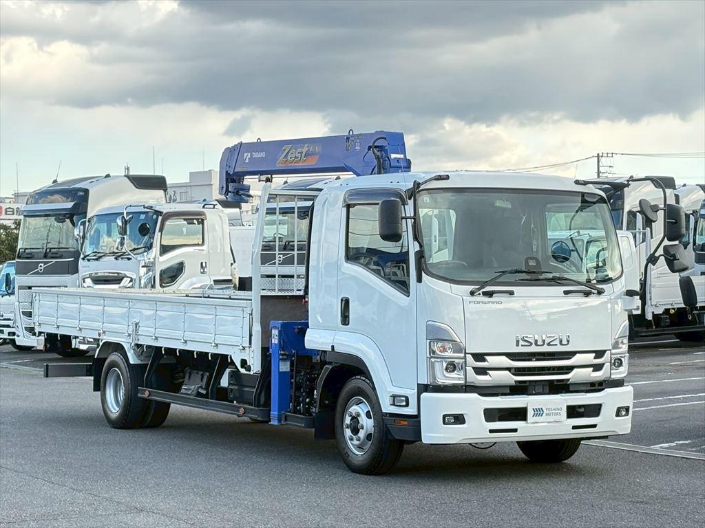 いすゞ フォワード 2PG-FRR90S2(2WD)の写真2
