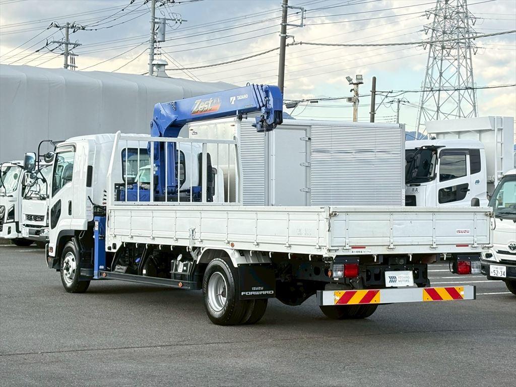 いすゞ フォワード 2PG-FRR90S2(2WD)の写真3