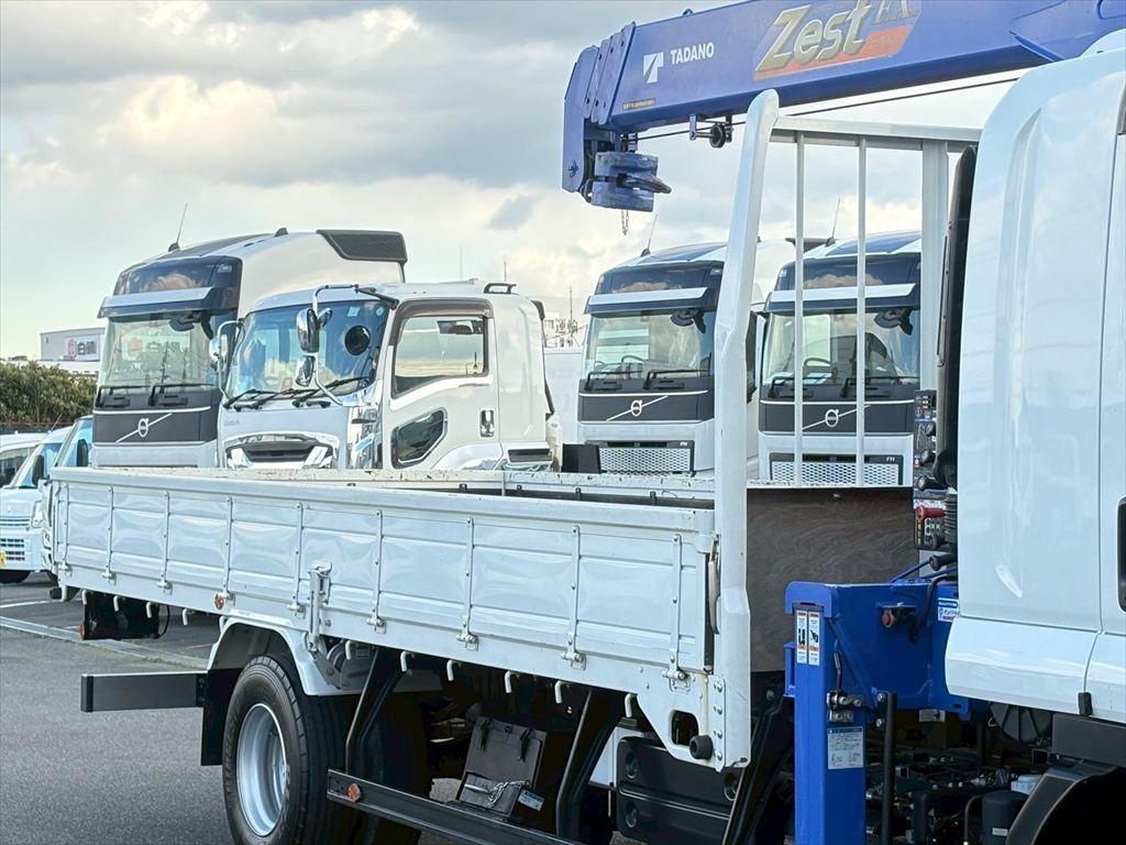 いすゞ フォワード 2PG-FRR90S2(2WD)の写真5