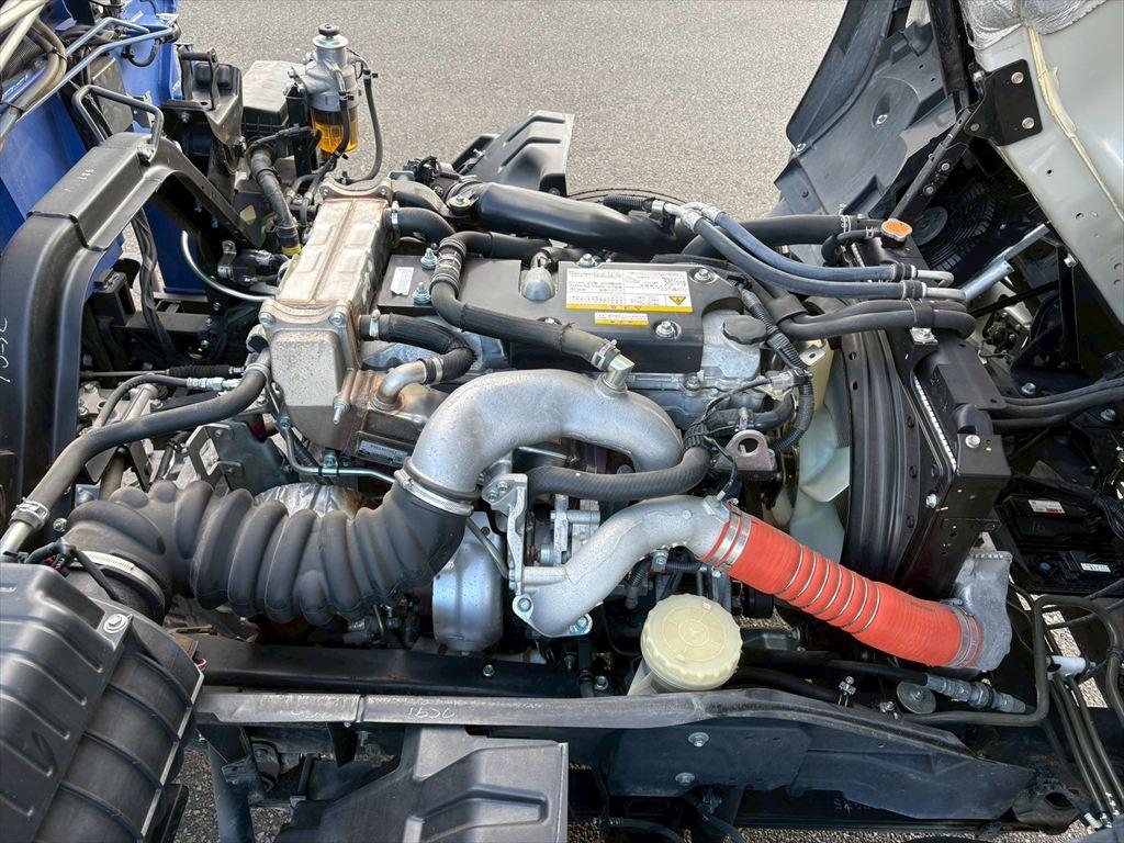 いすゞ フォワード 2PG-FRR90S2(2WD)の写真19