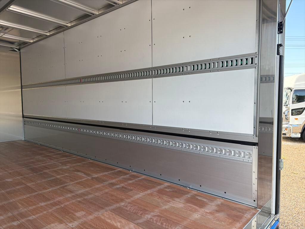 三菱 ファイター 2KG-FK65F(2WD)の写真10