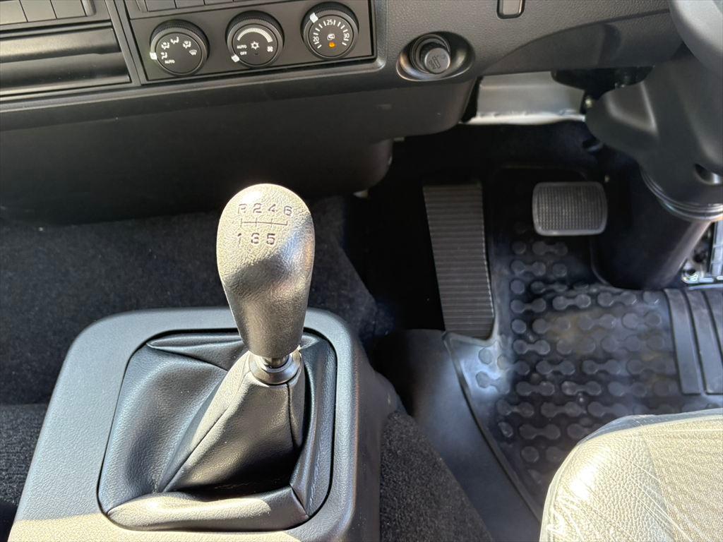 三菱 ファイター 2KG-FK65F(2WD)の写真23