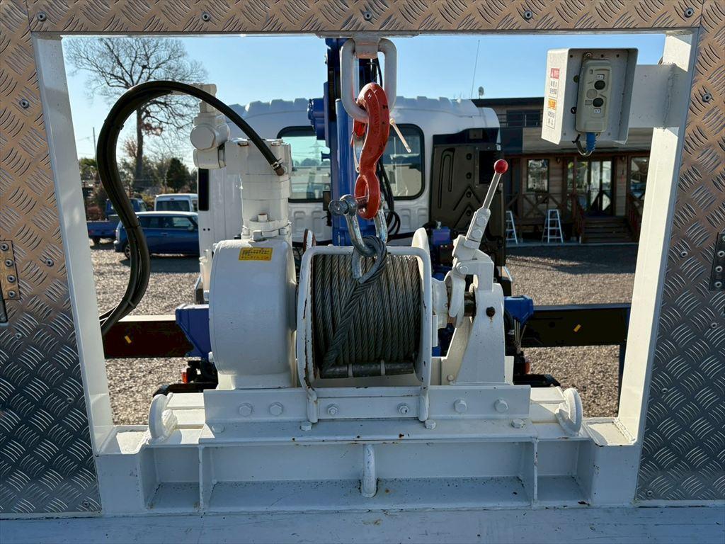 いすゞ ギガ 2PG-CYH77D(8x4)の写真8