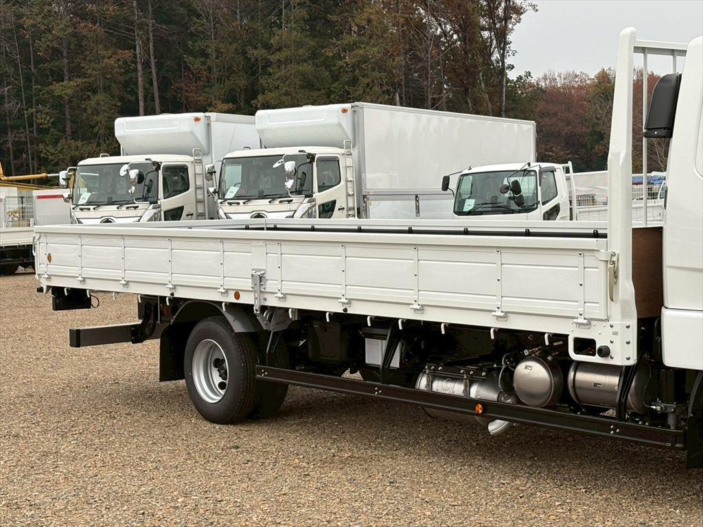 三菱 ファイター 2KG-FK62F(2WD)の写真5