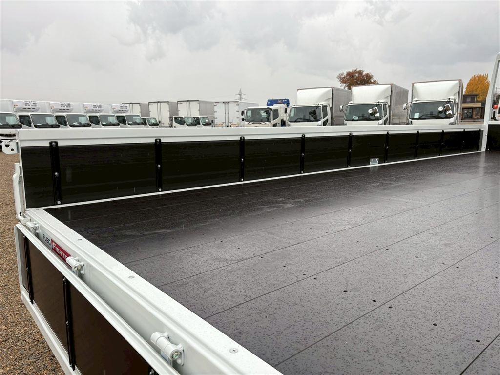 三菱 ファイター 2KG-FK62F(2WD)の写真9