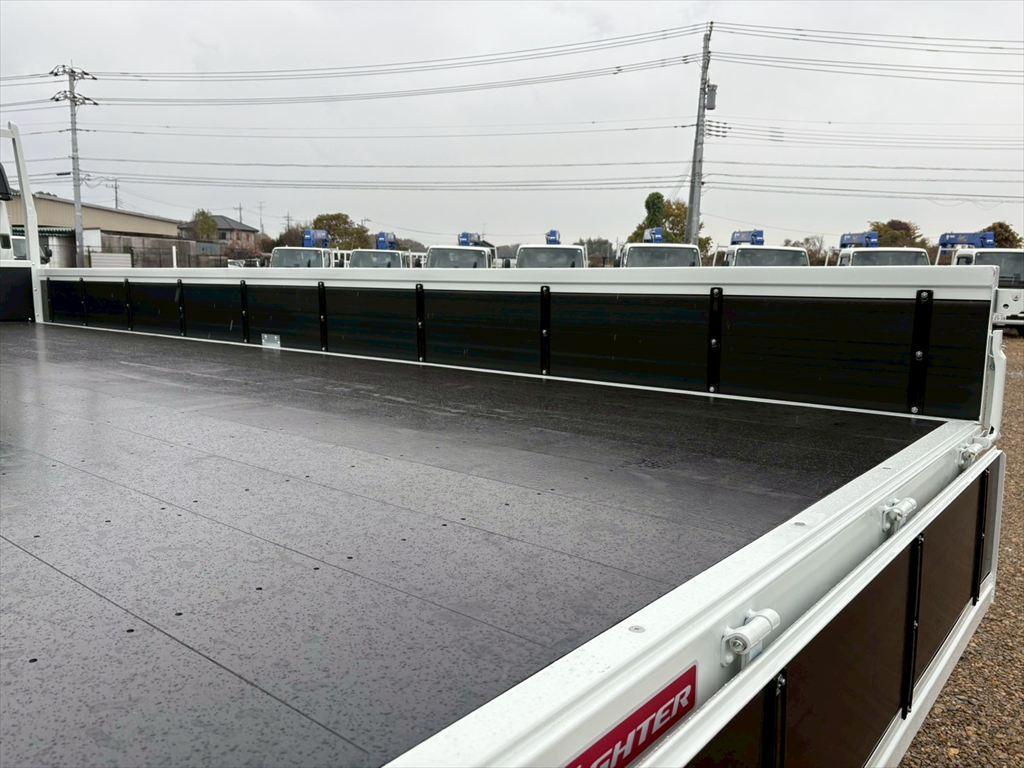 三菱 ファイター 2KG-FK62F(2WD)の写真10