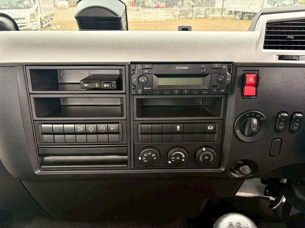 三菱 ファイター 2KG-FK62F(2WD)の写真22