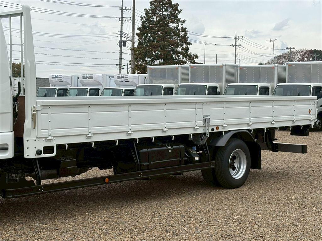 三菱 ファイター 2KG-FK62F(2WD)の写真6