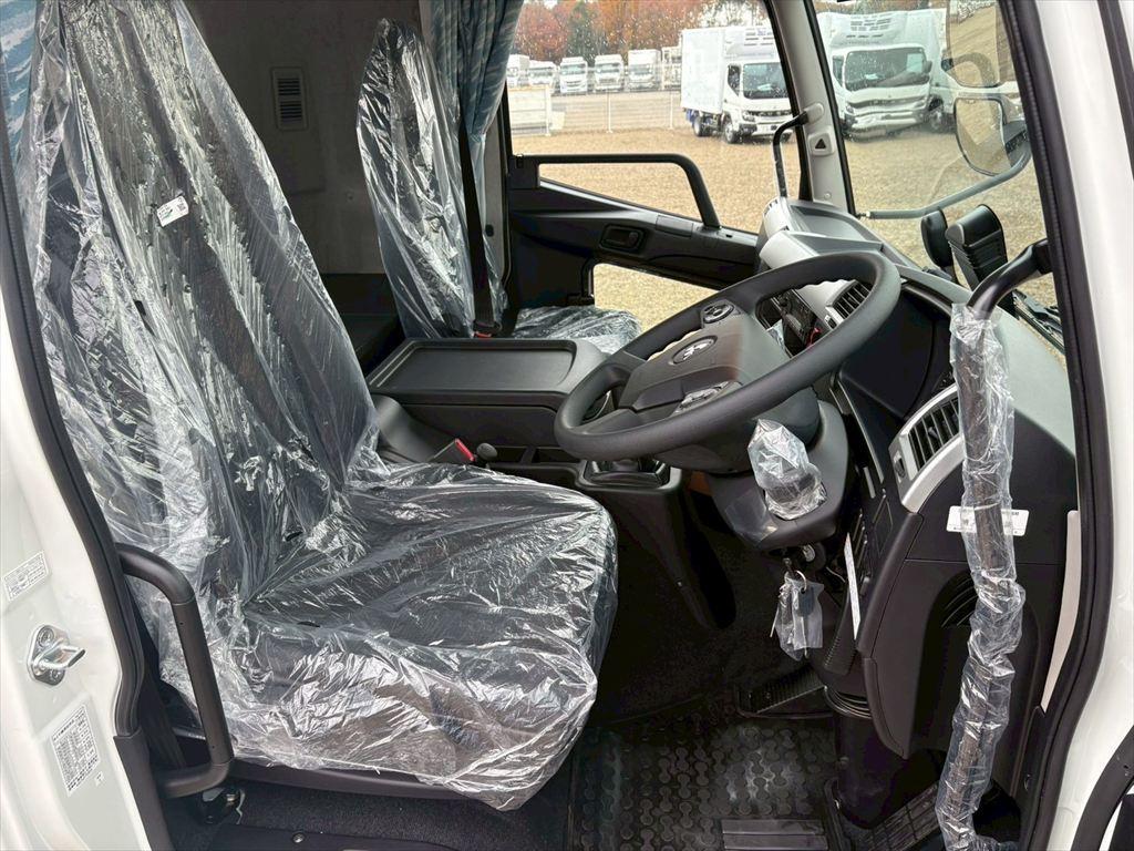 三菱 ファイター 2KG-FK62F(2WD)の写真21