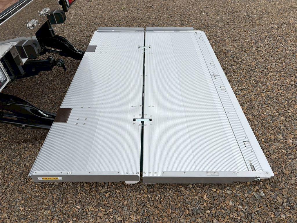 三菱 その他 2KG-FK65F(2WD)の写真13