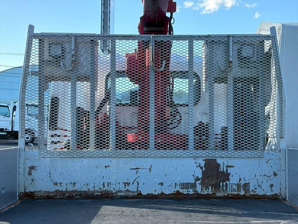 いすゞ エルフ 2RG-NPR88YN(2WD)の写真7