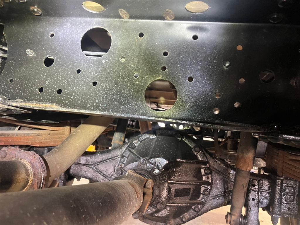 いすゞ エルフ 2RG-NPR88YN(2WD)の写真18