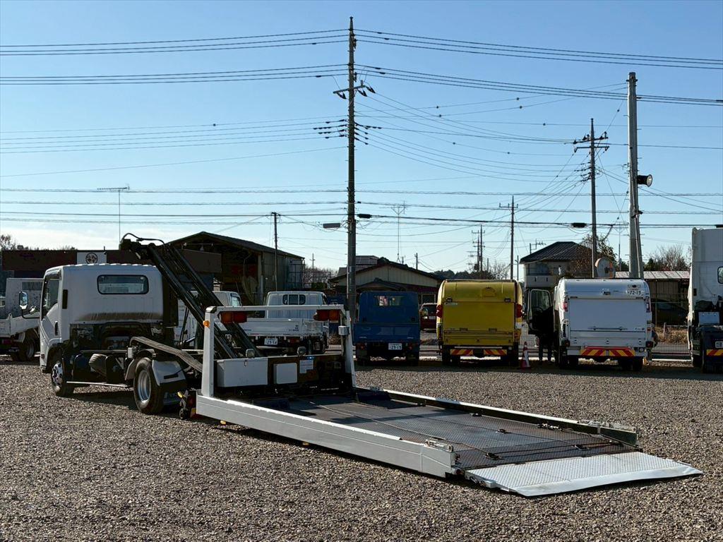 いすゞ エルフ SKG-NPR85YN(2WD)の写真13