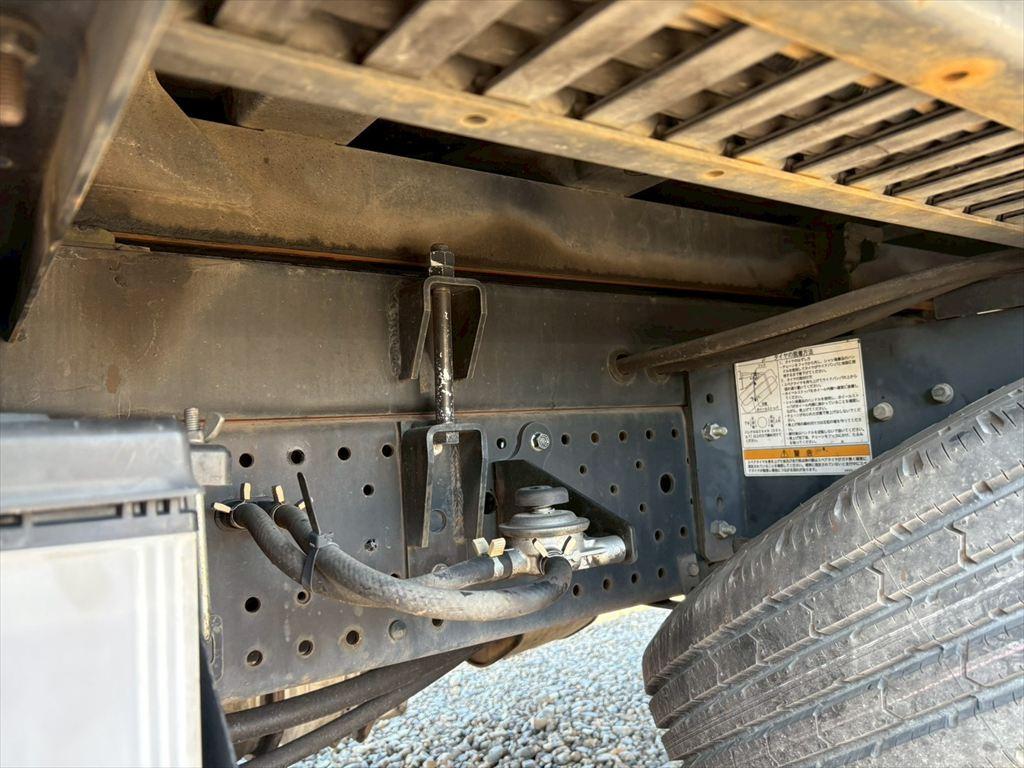 いすゞ エルフ SKG-NPR85YN(2WD)の写真16