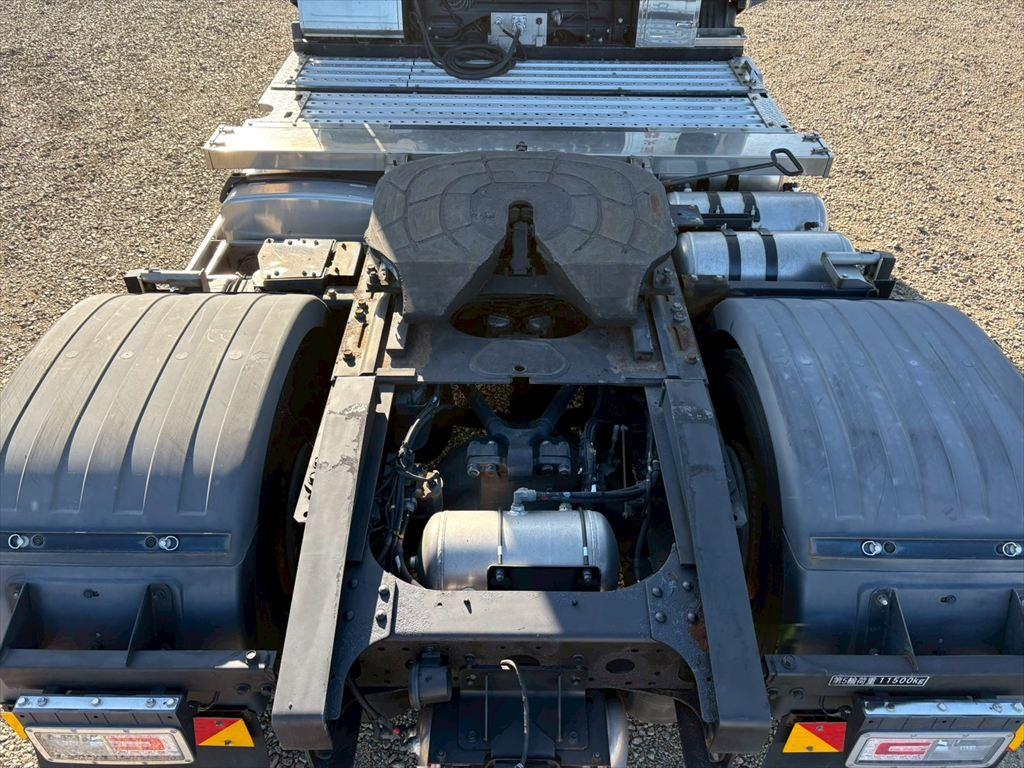 日野 プロフィア 2DG-SH1EEGG(2WD)の写真8