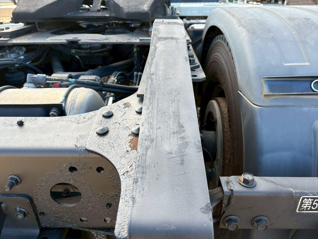 日野 プロフィア 2DG-SH1EEGG(2WD)の写真12