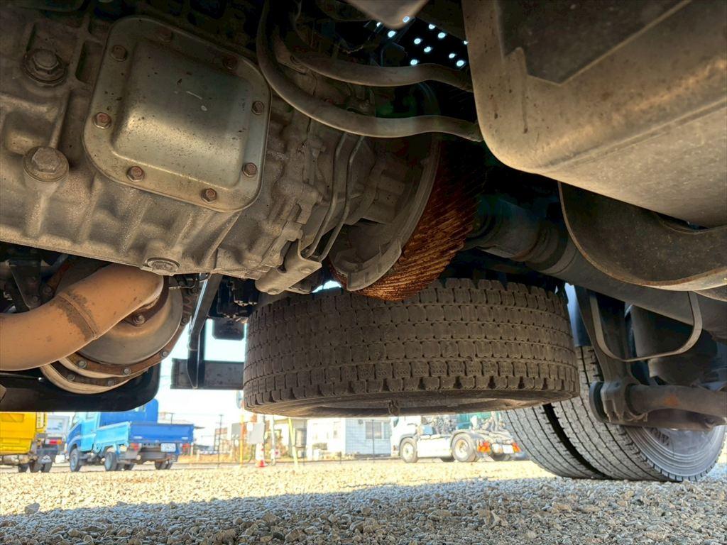 日野 プロフィア 2DG-SH1EEGG(2WD)の写真18