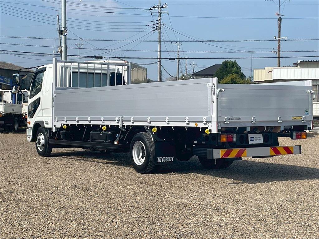 三菱 ファイター 2KG-FK62F(2WD)の写真3