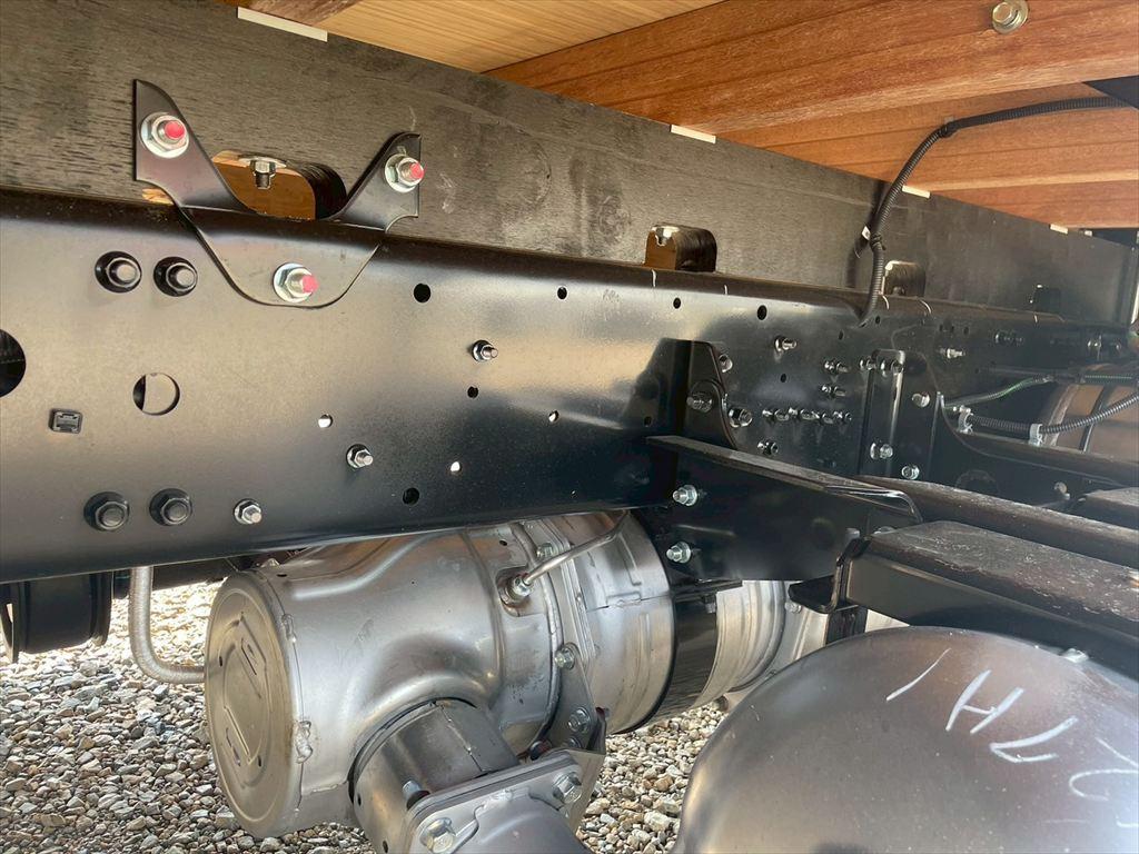 三菱 ファイター 2KG-FK62F(2WD)の写真18