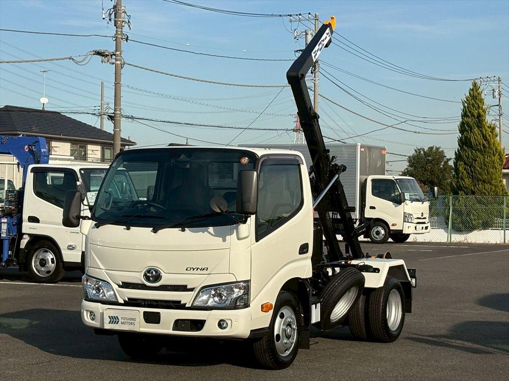 トヨタ その他 2KG-XZU605(その他)の写真1