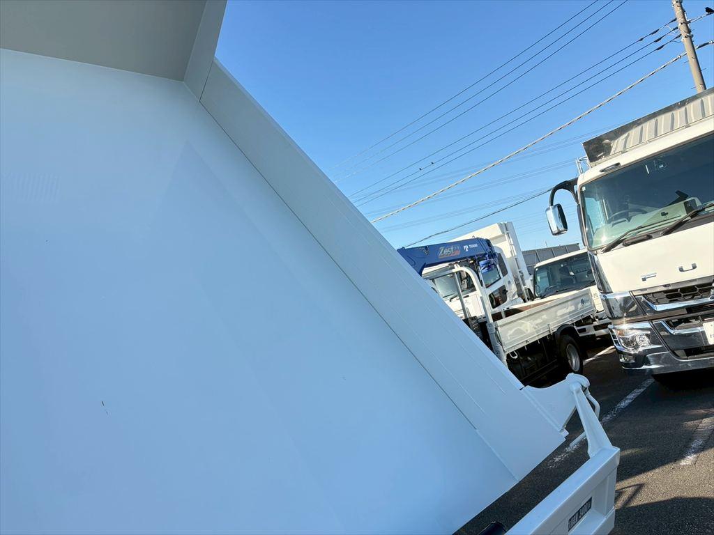 三菱 ファイター 2KG-FK72F(2WD)の写真10