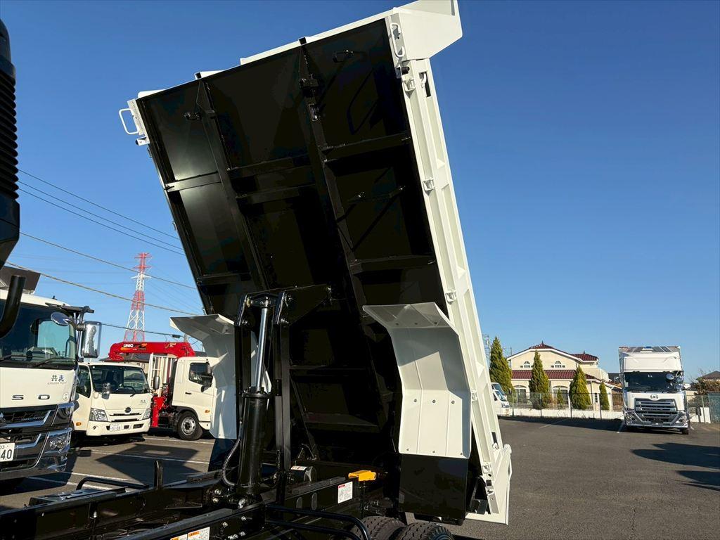 三菱 ファイター 2KG-FK72F(2WD)の写真14