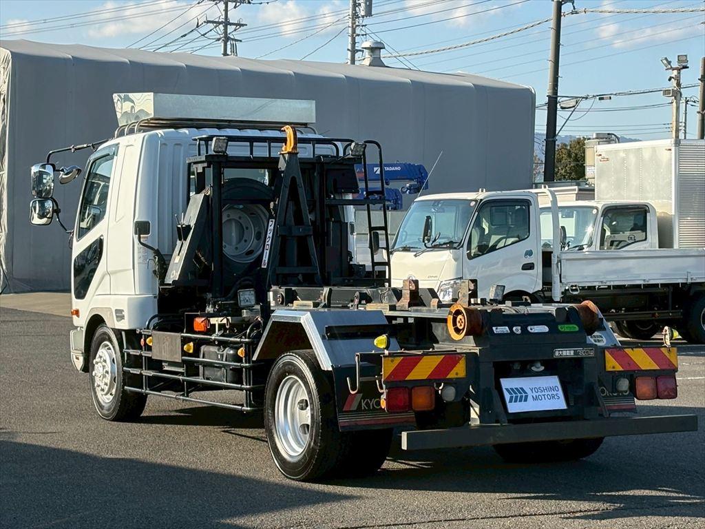 三菱 ファイター 2KG-FK62FZ(2WD)の写真3