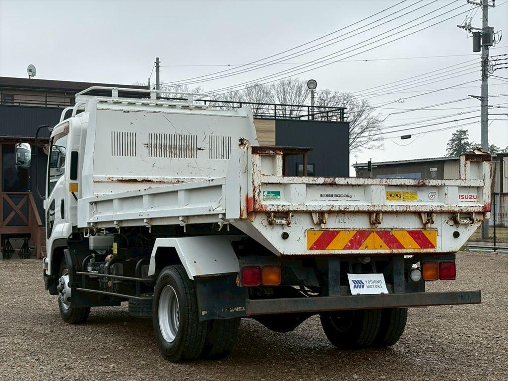 いすゞ フォワード TKG-FRR90S1(2WD)の写真3
