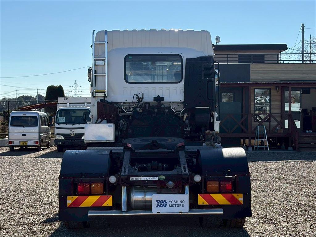 いすゞ ギガ QKG-EXD52BD(2WD)の写真13