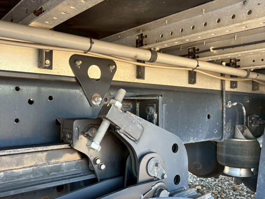 日野 レンジャー 2PG-FD2ABG(2WD)の写真15