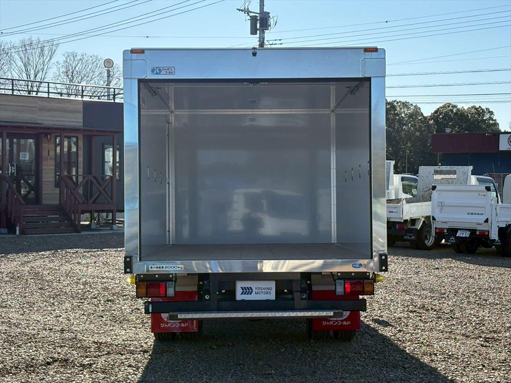 いすゞ エルフ 2TG-NPR88AM(2WD)の写真12