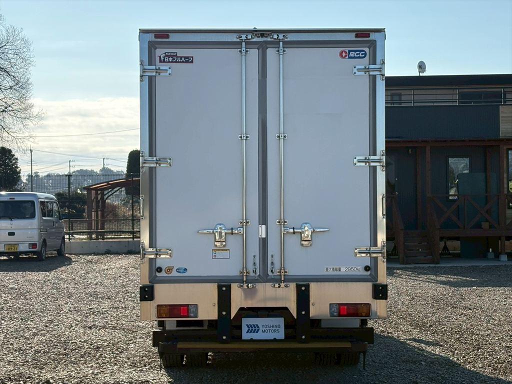 日野 デュトロ 2KG-XZU655(2WD)の写真12