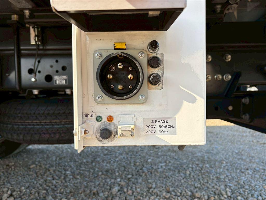 日野 デュトロ 2KG-XZU655(2WD)の写真15