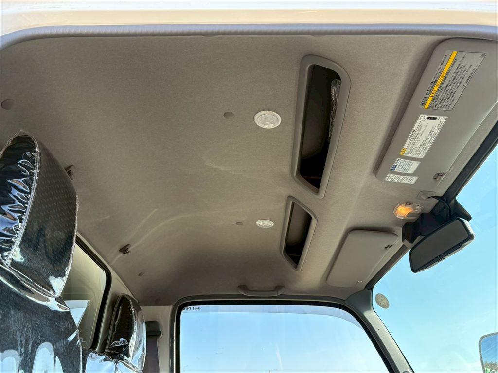 日野 デュトロ 2KG-XZU655(2WD)の写真24