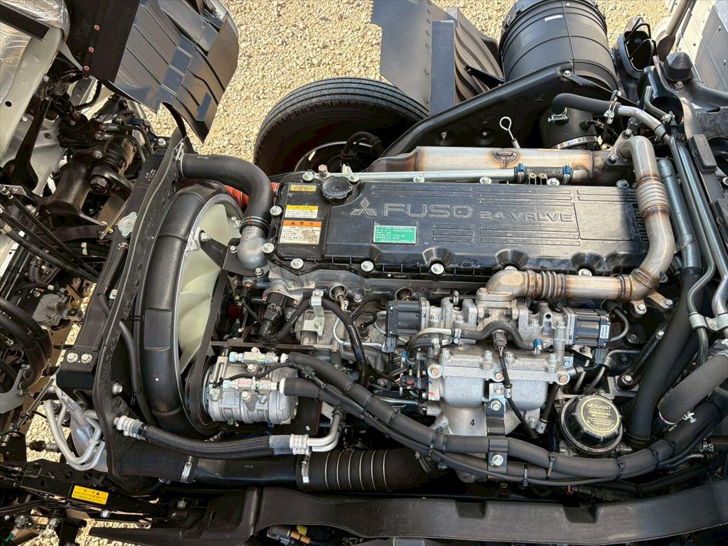 三菱 ファイター 2KG-FK65F(2WD)の写真18